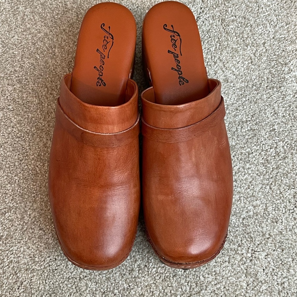 Free People Calabasas Clogs